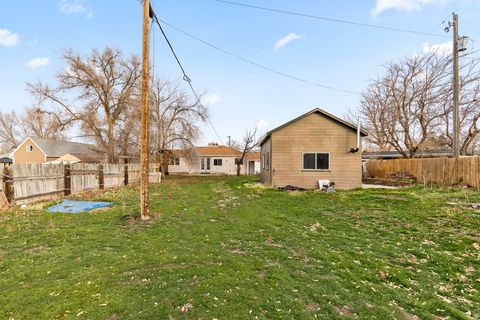 Tiny photo for 230 S COOLEY ST, Grantsville, UT 84029 (MLS # 2126390)