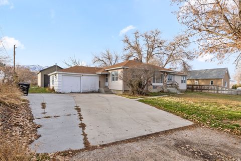 Tiny photo for 230 S COOLEY ST, Grantsville, UT 84029 (MLS # 2126390)