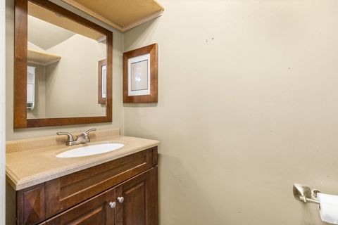 Tiny photo for 230 S COOLEY ST, Grantsville, UT 84029 (MLS # 2126390)