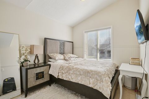 Tiny photo for 4744 S NINA MARIE CIR, Taylorsville, UT 84123 (MLS # 2142417)