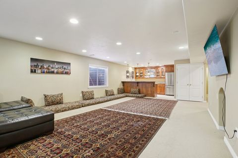 Tiny photo for 4744 S NINA MARIE CIR, Taylorsville, UT 84123 (MLS # 2142417)