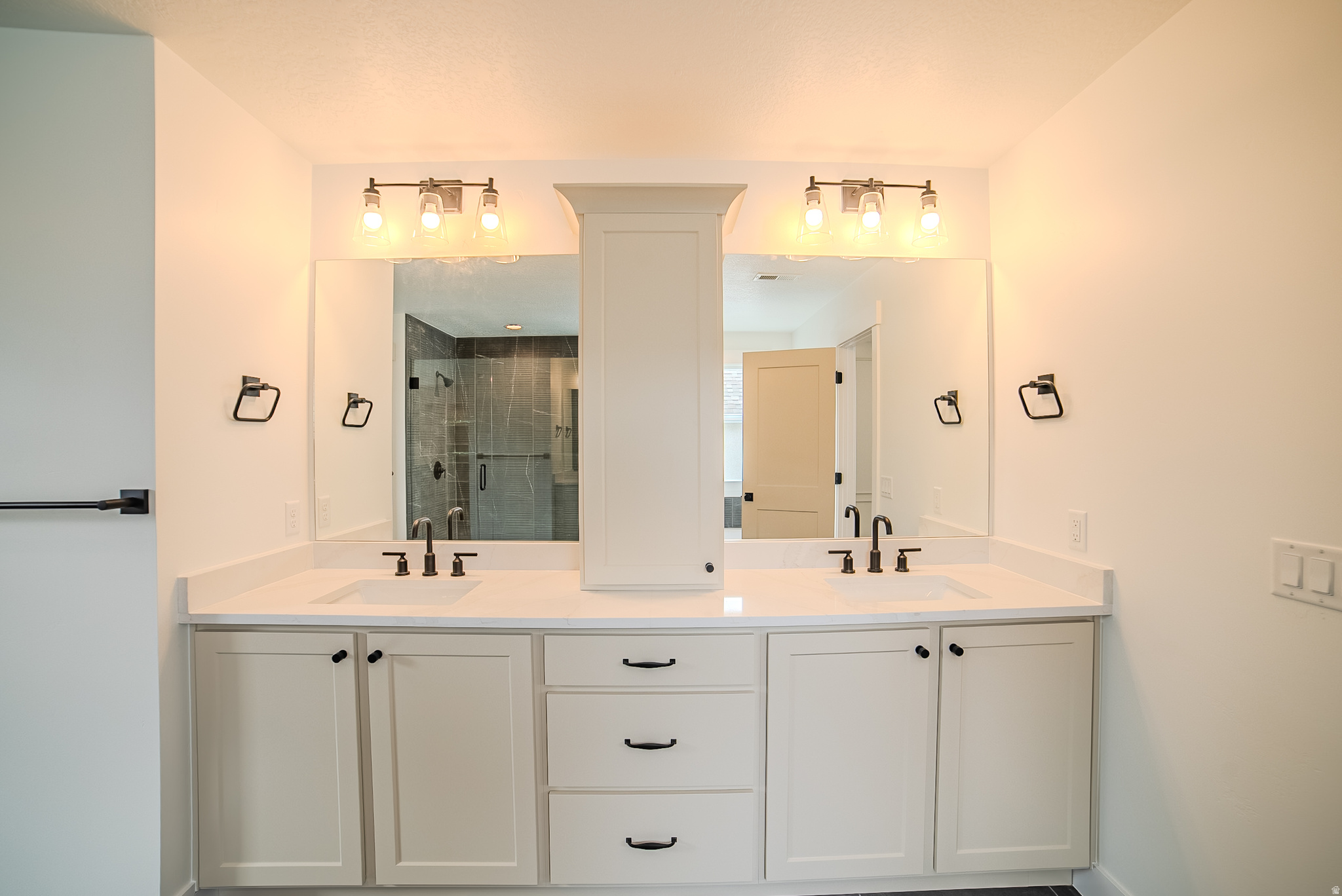 JORDAN - Residential