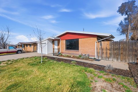 Tiny photo for 151 W 700 N, Clearfield, UT 84015 (MLS # 2140121)