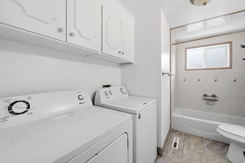 Tiny photo for 151 W 700 N, Clearfield, UT 84015 (MLS # 2140121)