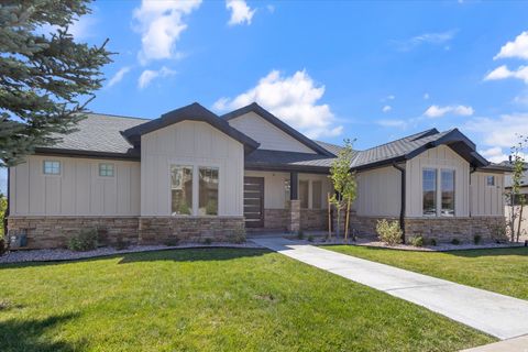 Tiny photo for 1536 E TRAIL CREST CT, Draper, UT 84020 (MLS # 2137426)