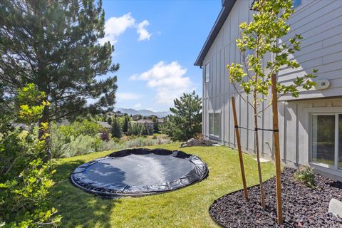Tiny photo for 1536 E TRAIL CREST CT, Draper, UT 84020 (MLS # 2137426)