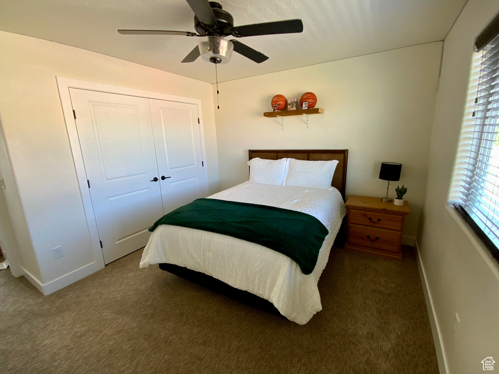 COUNTRY ESTATES - Residential