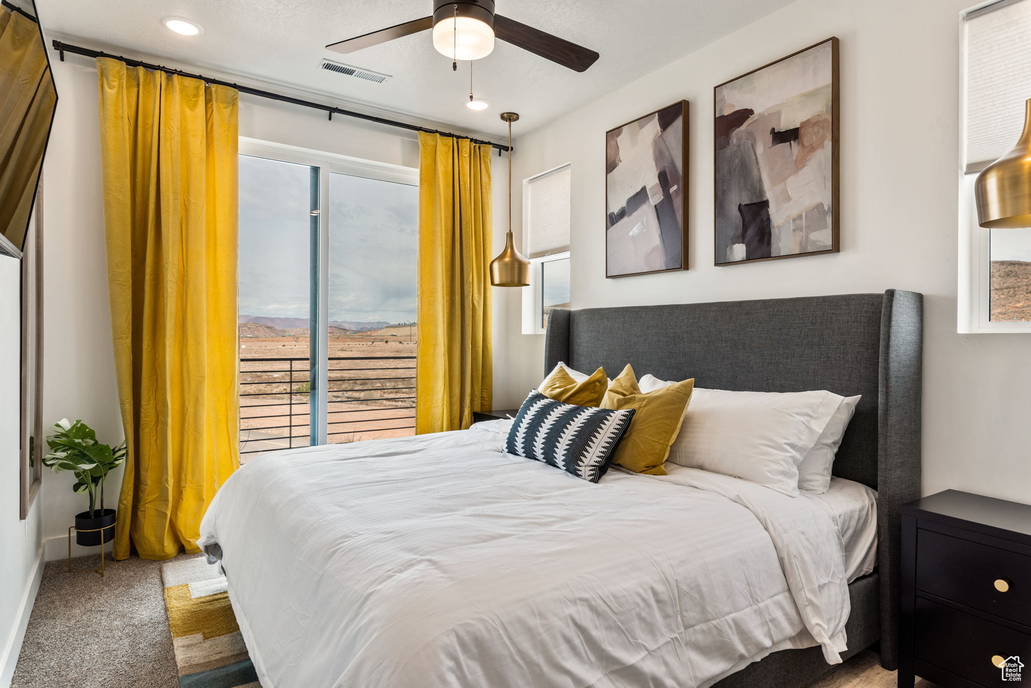 DESERT COLOR SKYLINE CONDOMINIUMS - Residential
