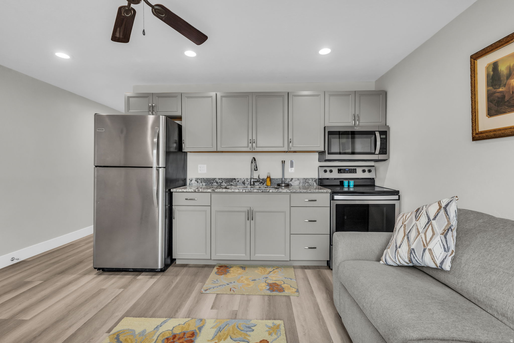 MOUNT LOAFER - Residential