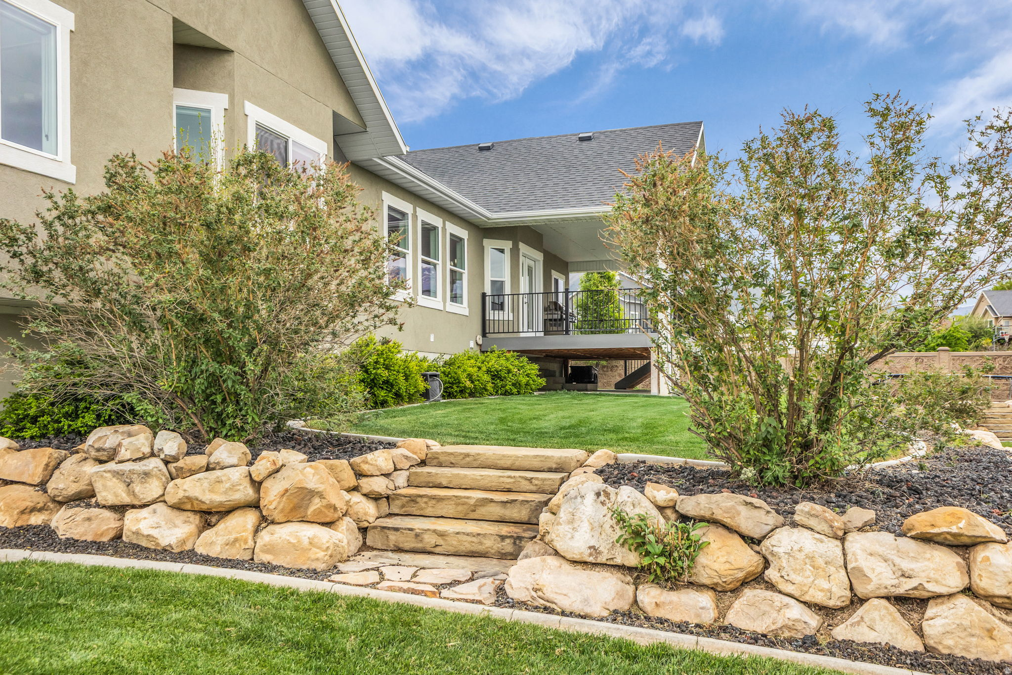 MOUNT LOAFER - Residential