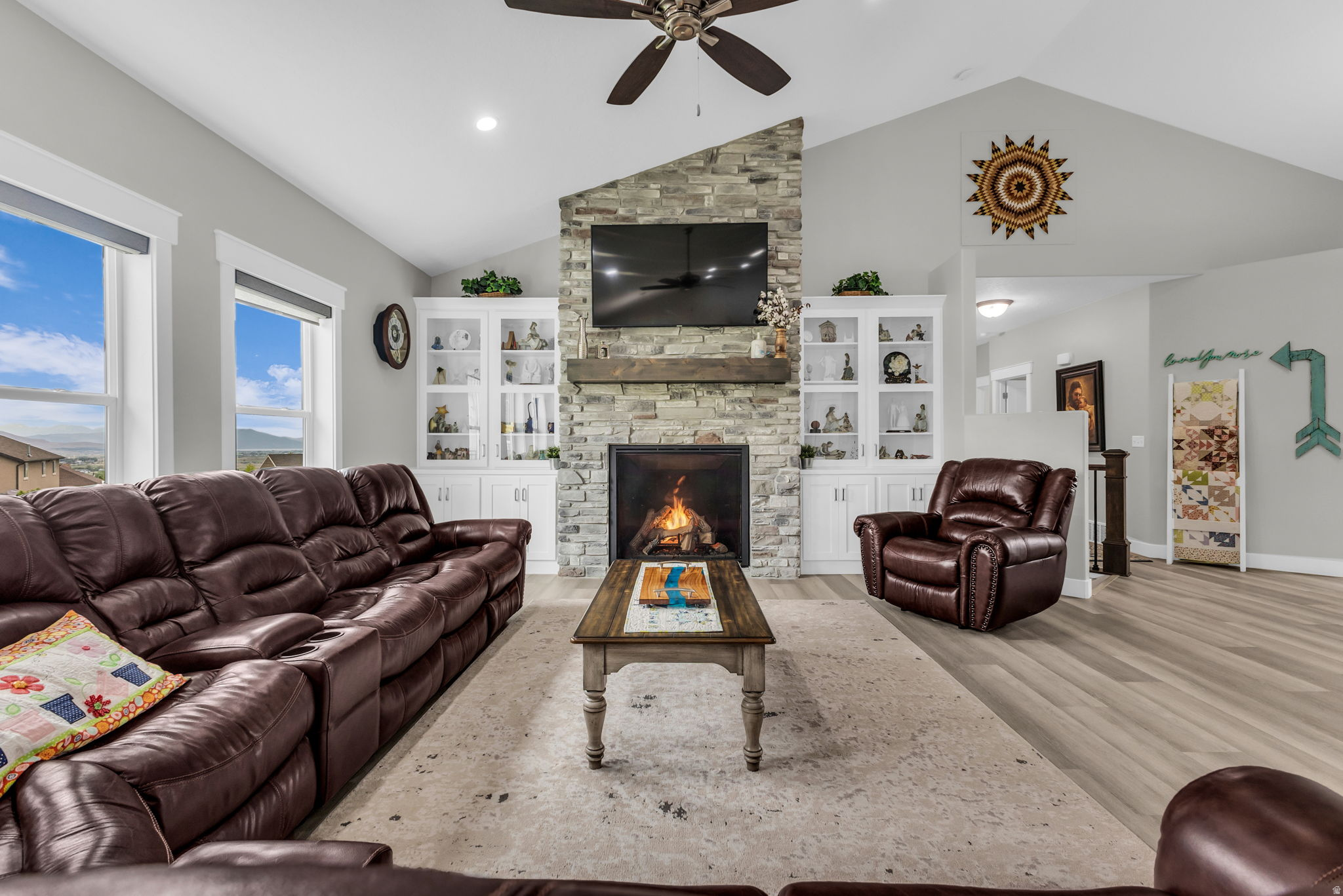 MOUNT LOAFER - Residential