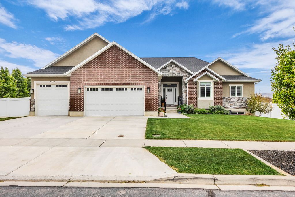 Photo of 1756 S CARSON WAY, Salem, UT 84653 (MLS # 2155920)