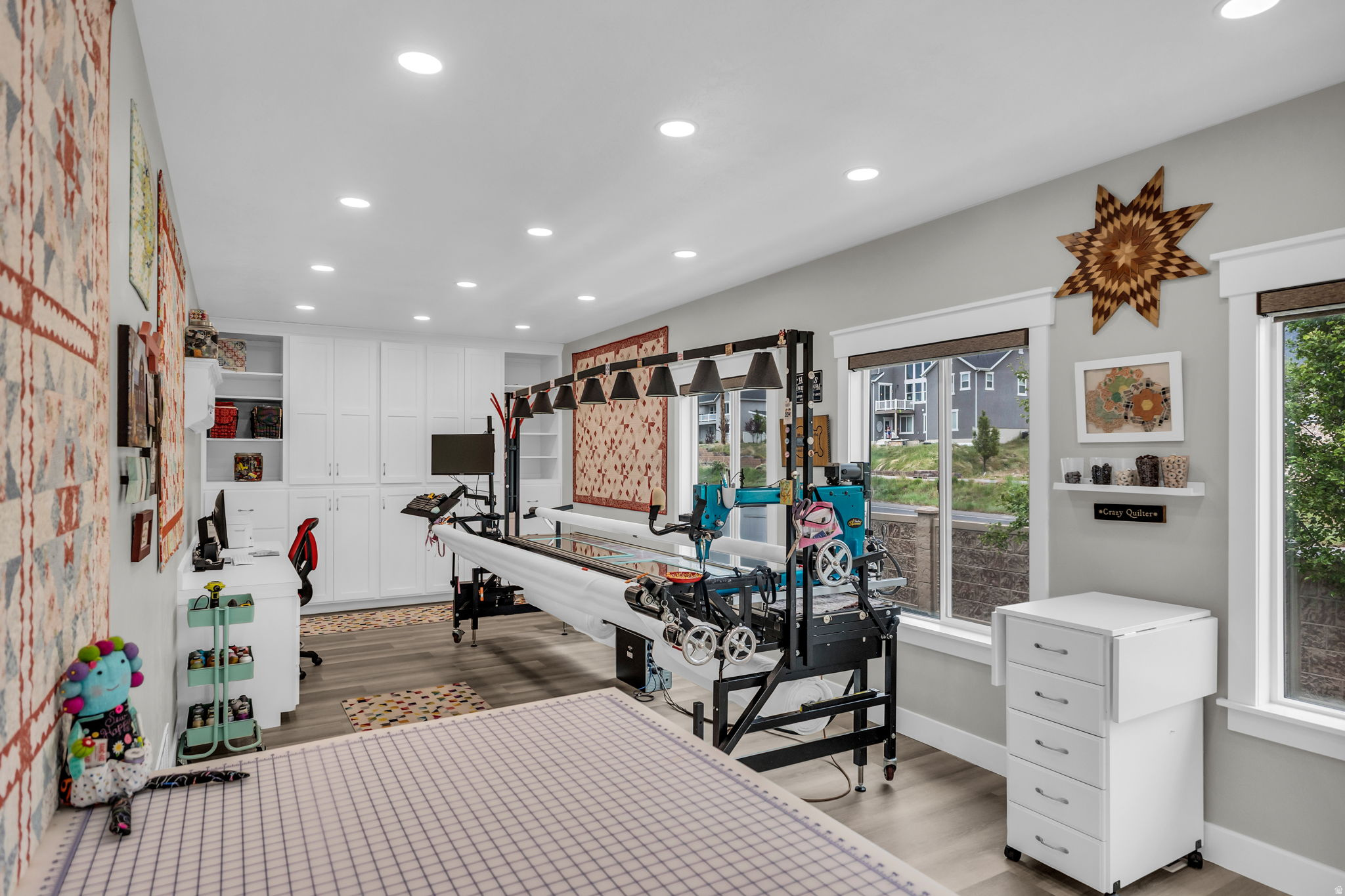 MOUNT LOAFER - Residential