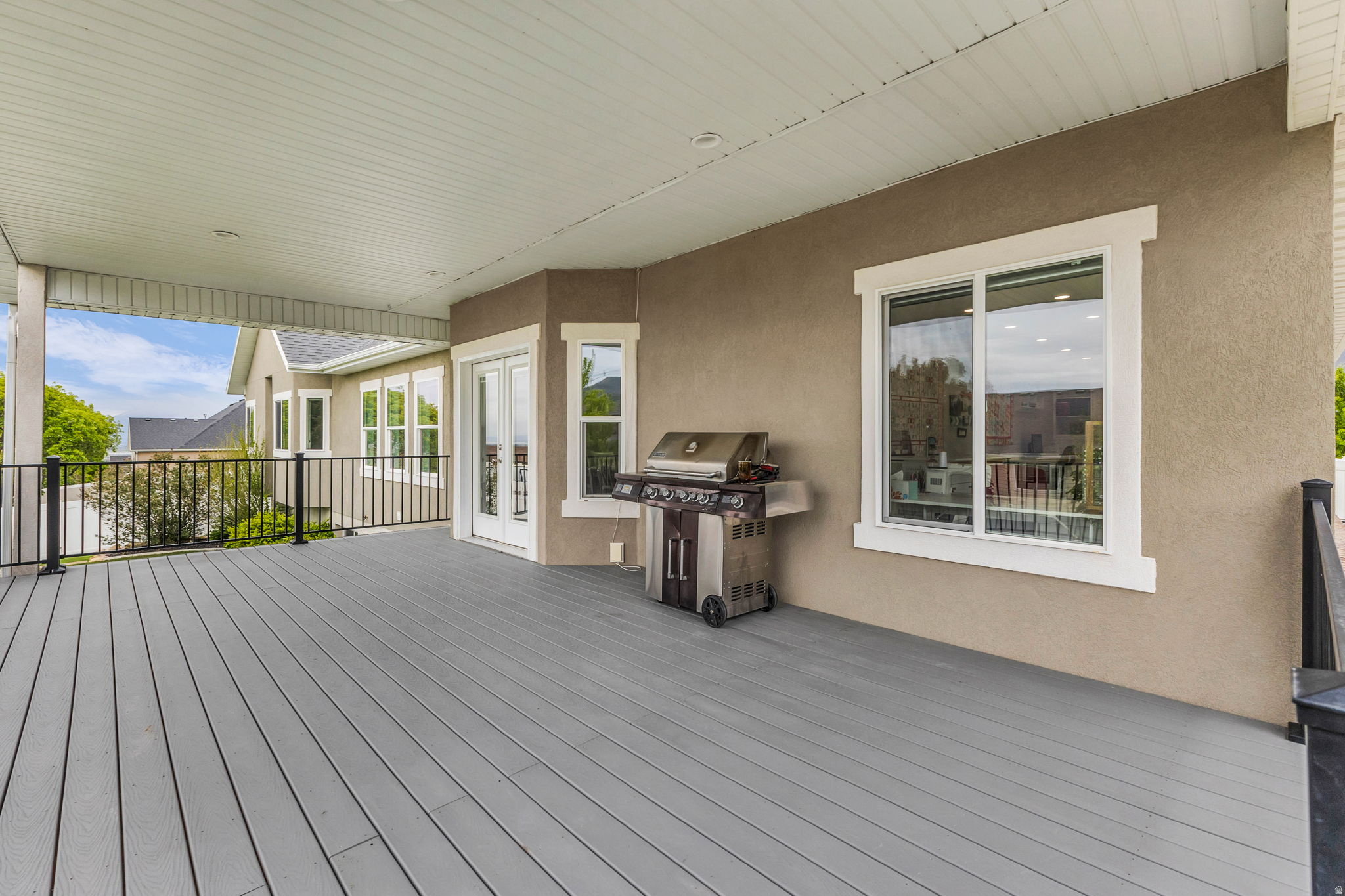 MOUNT LOAFER - Residential