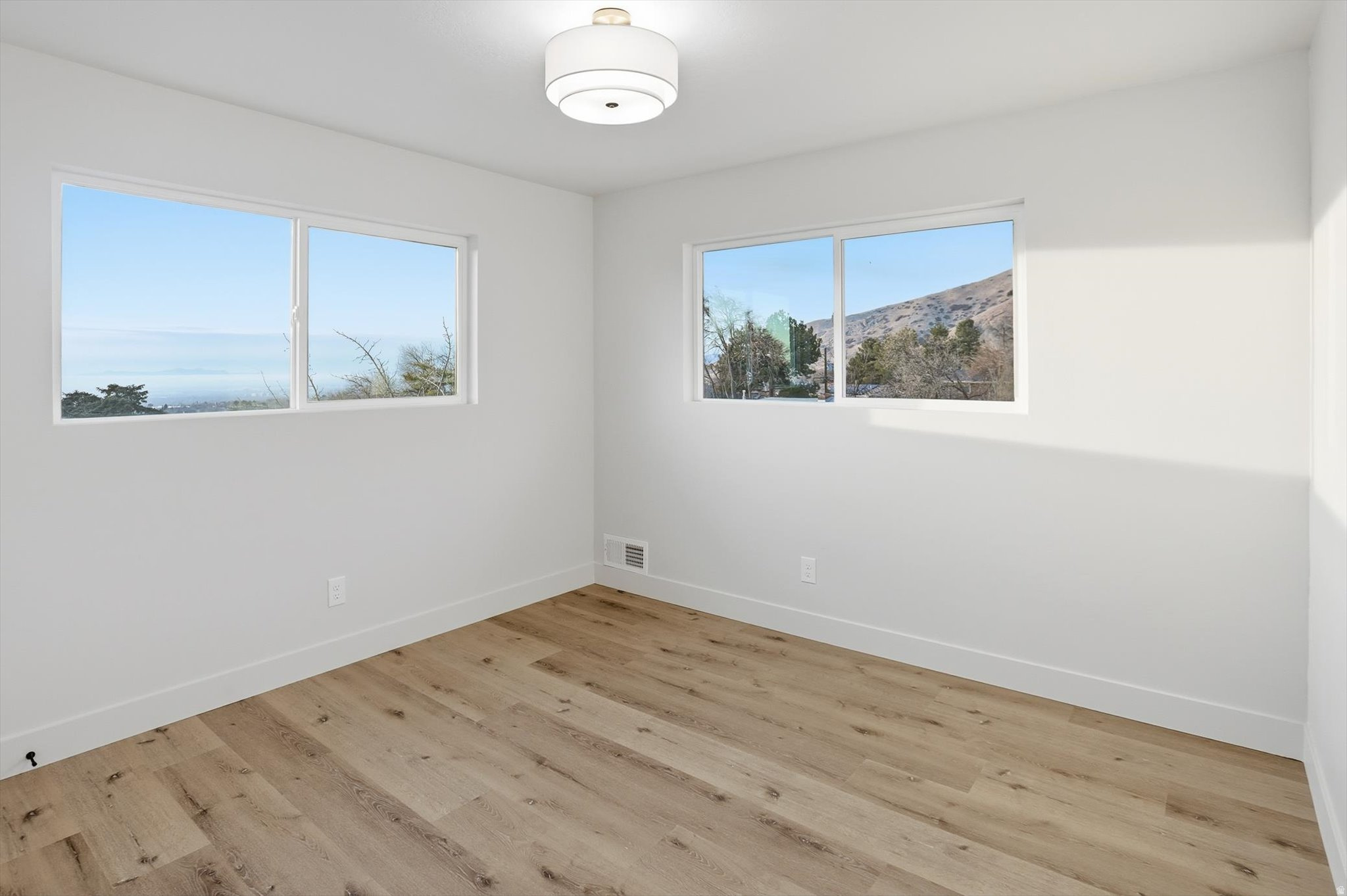 PARK TERRACE - Residential