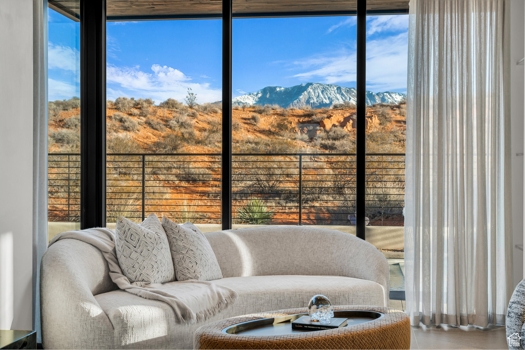 SOLENTE VILLAGE - Residential