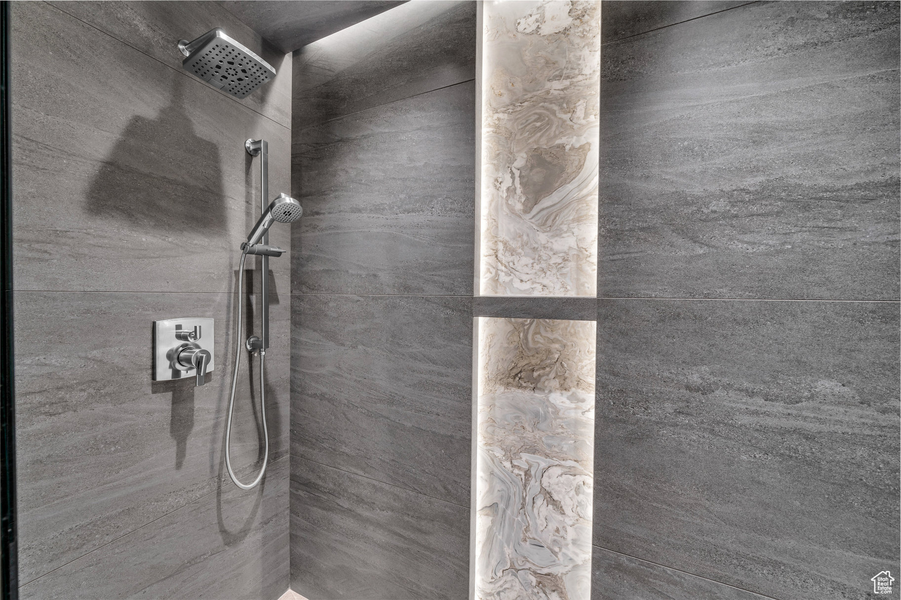 SOLENTE VILLAGE - Residential