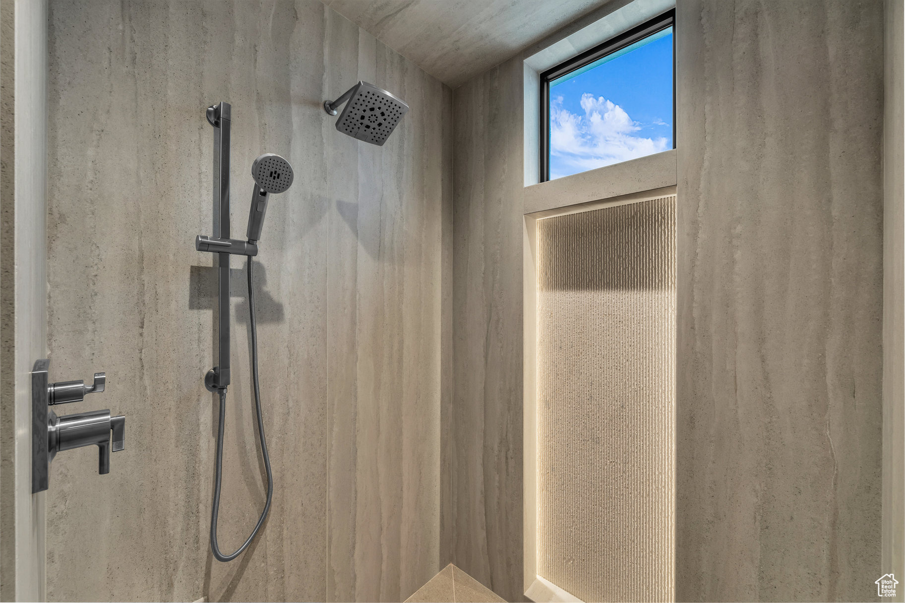 SOLENTE VILLAGE - Residential