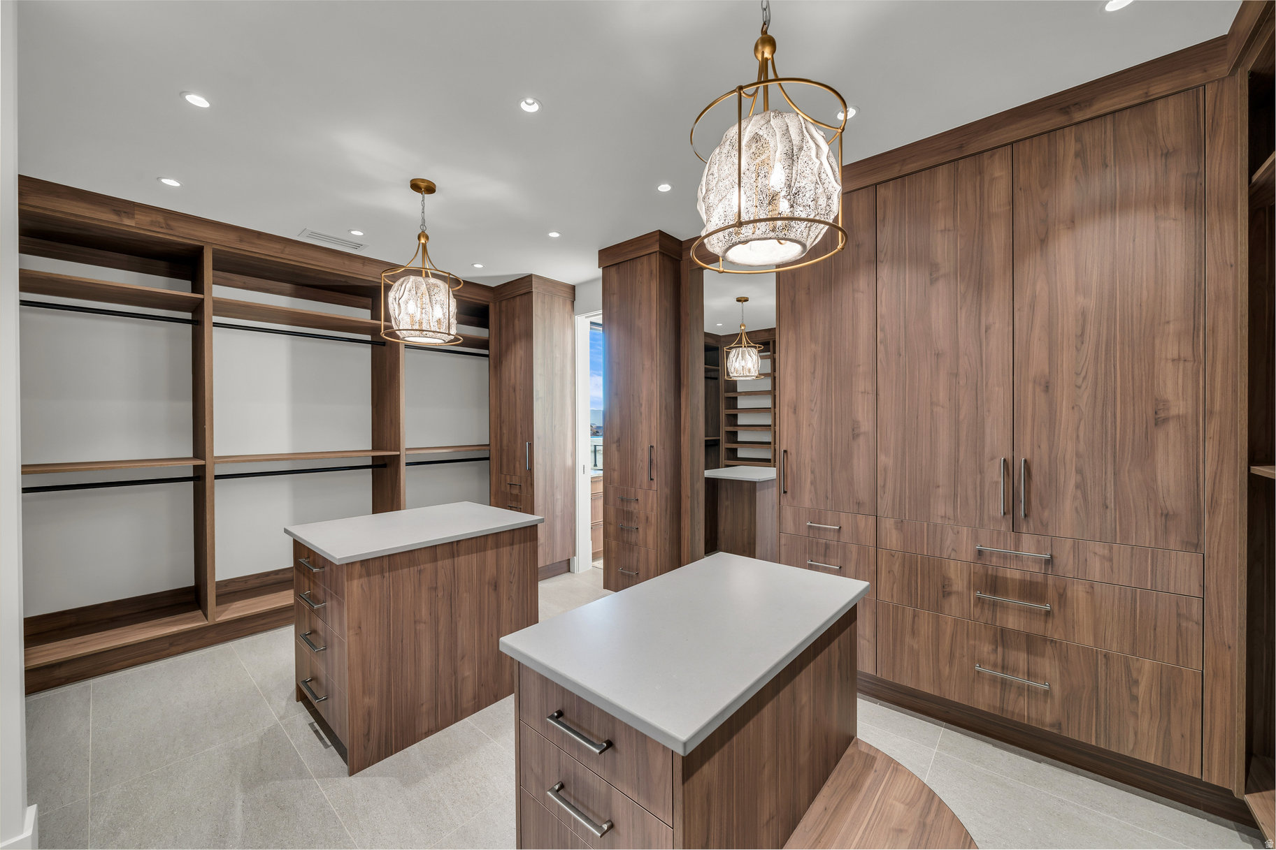 SOLENTE VILLAGE - Residential