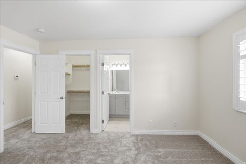 Tiny photo for 456 E 2650 N, North Logan, UT 84341 (MLS # 2146903)