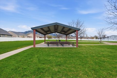 Tiny photo for 456 E 2650 N, North Logan, UT 84341 (MLS # 2146903)