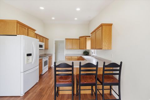 Tiny photo for 456 E 2650 N, North Logan, UT 84341 (MLS # 2146903)