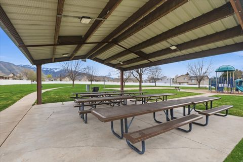 Tiny photo for 456 E 2650 N, North Logan, UT 84341 (MLS # 2146903)