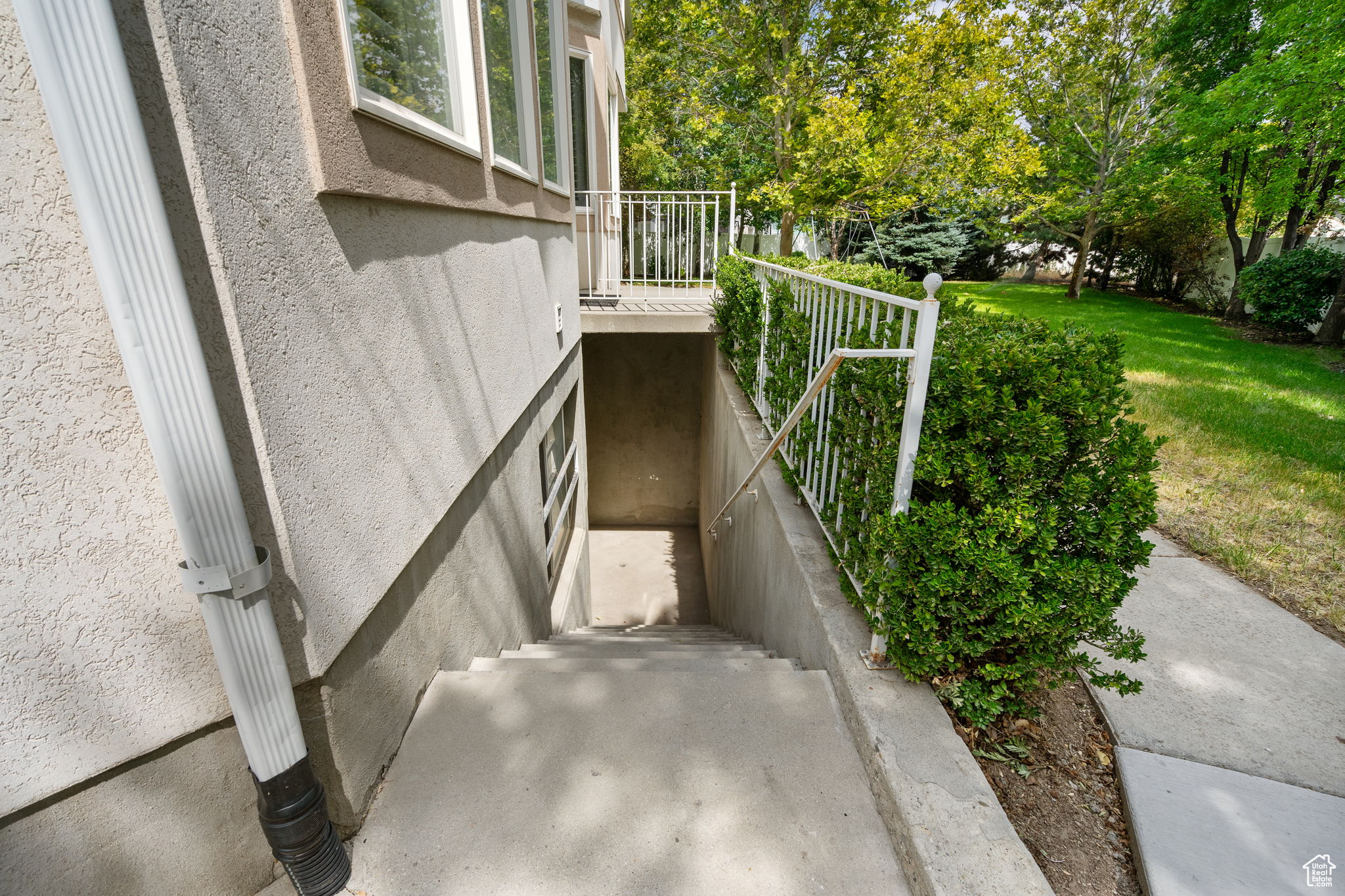 GARDENS OF MOUNTAIN VIEW - Residential