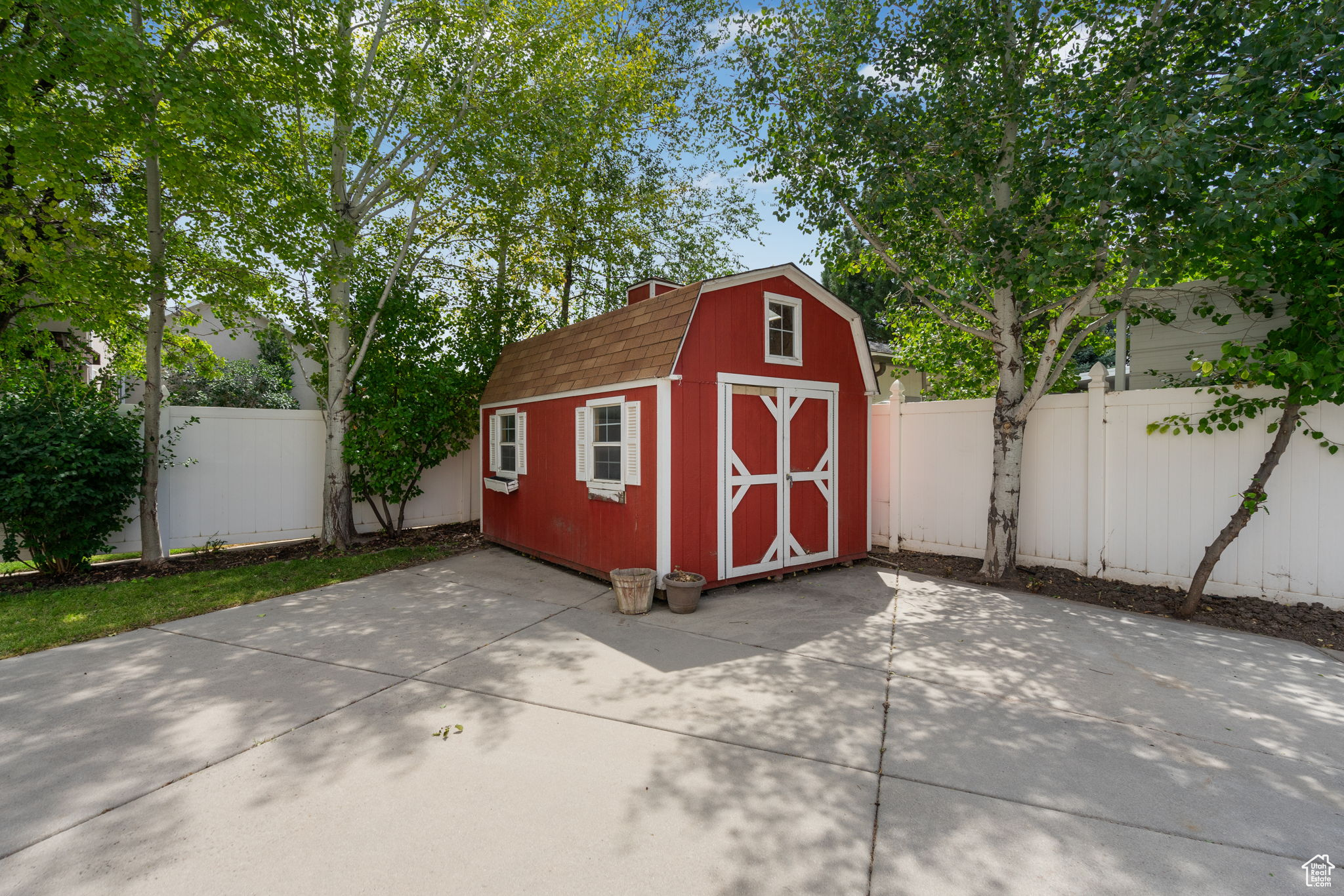 GARDENS OF MOUNTAIN VIEW - Residential