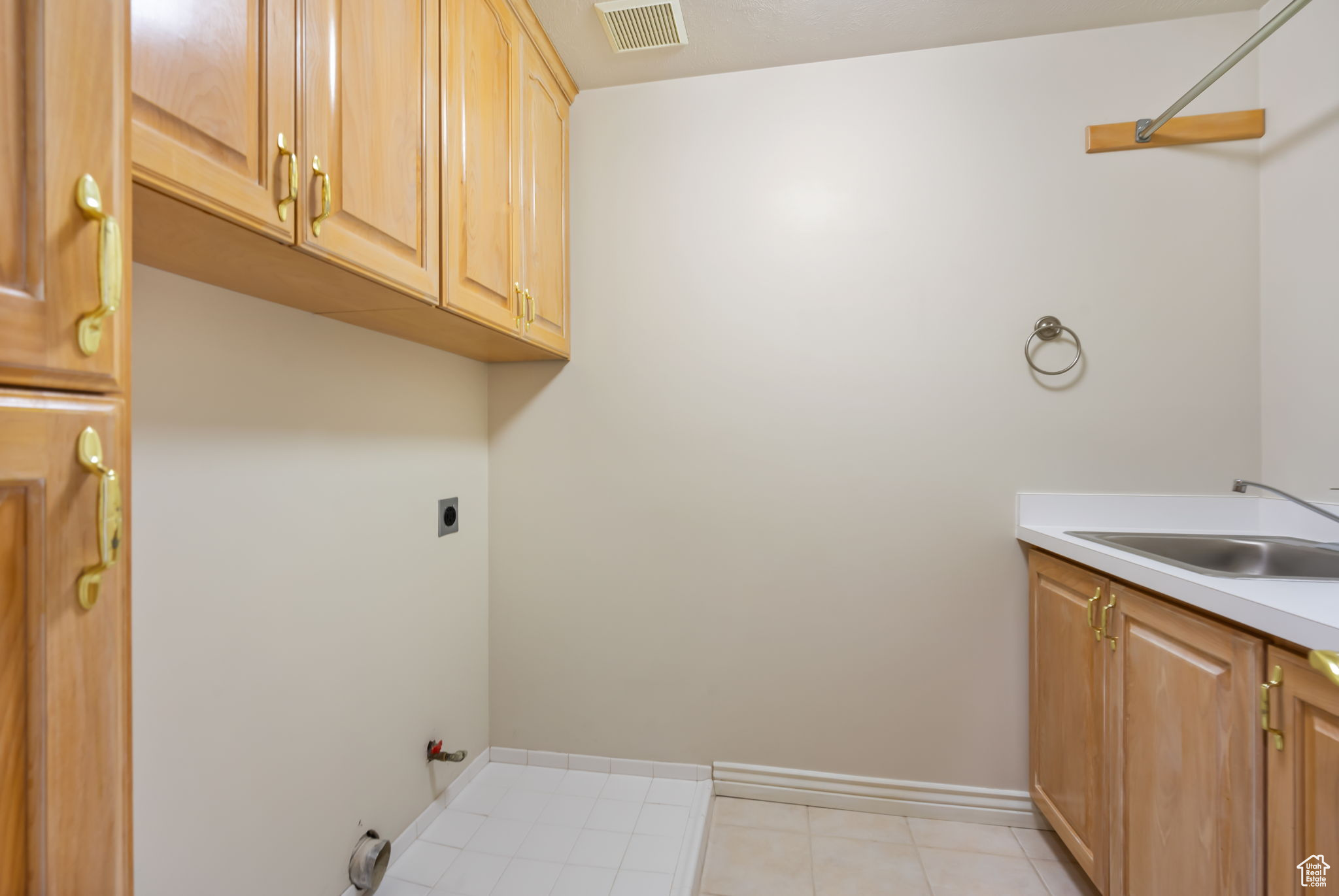 GARDENS OF MOUNTAIN VIEW - Residential