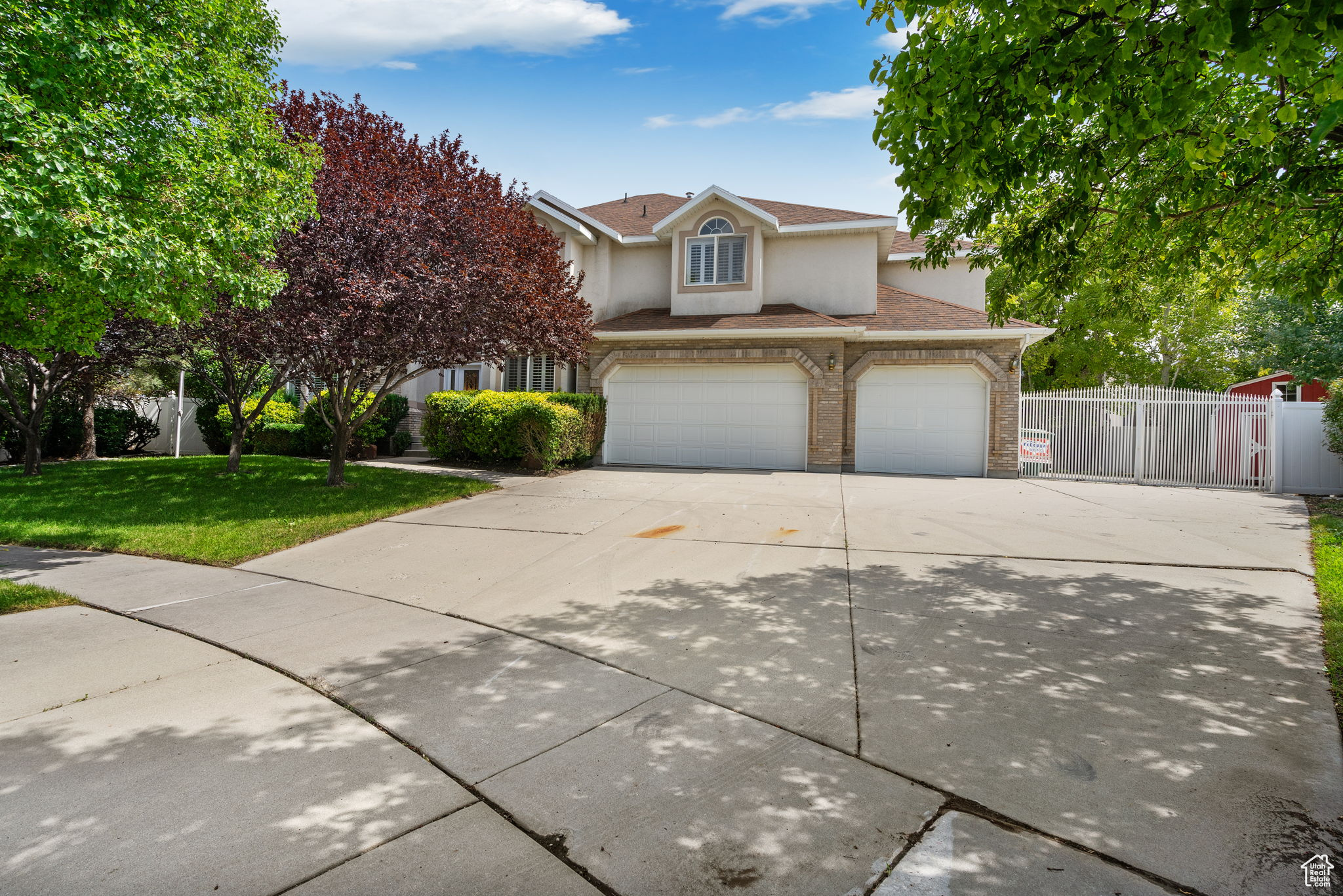 GARDENS OF MOUNTAIN VIEW - Residential