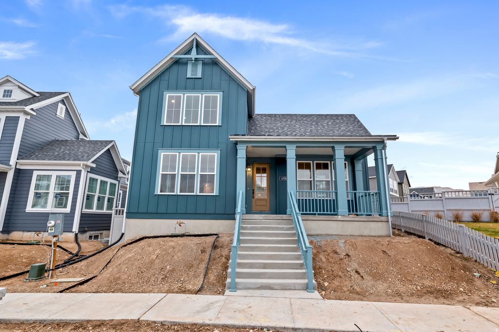 Photo of 11291 S AQUA ST #327, South Jordan, UT 84009 (MLS # 2127747)