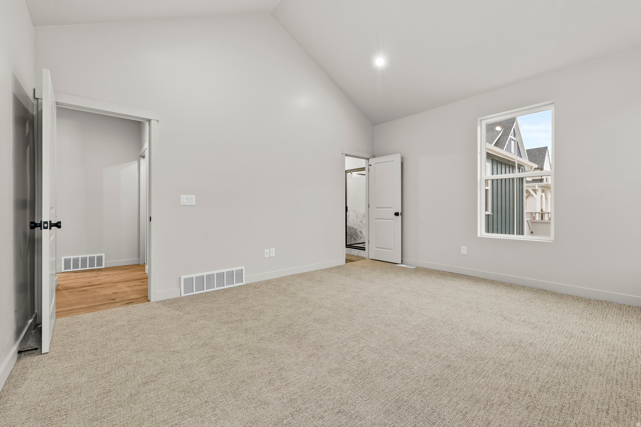 DAYBREAK - Residential