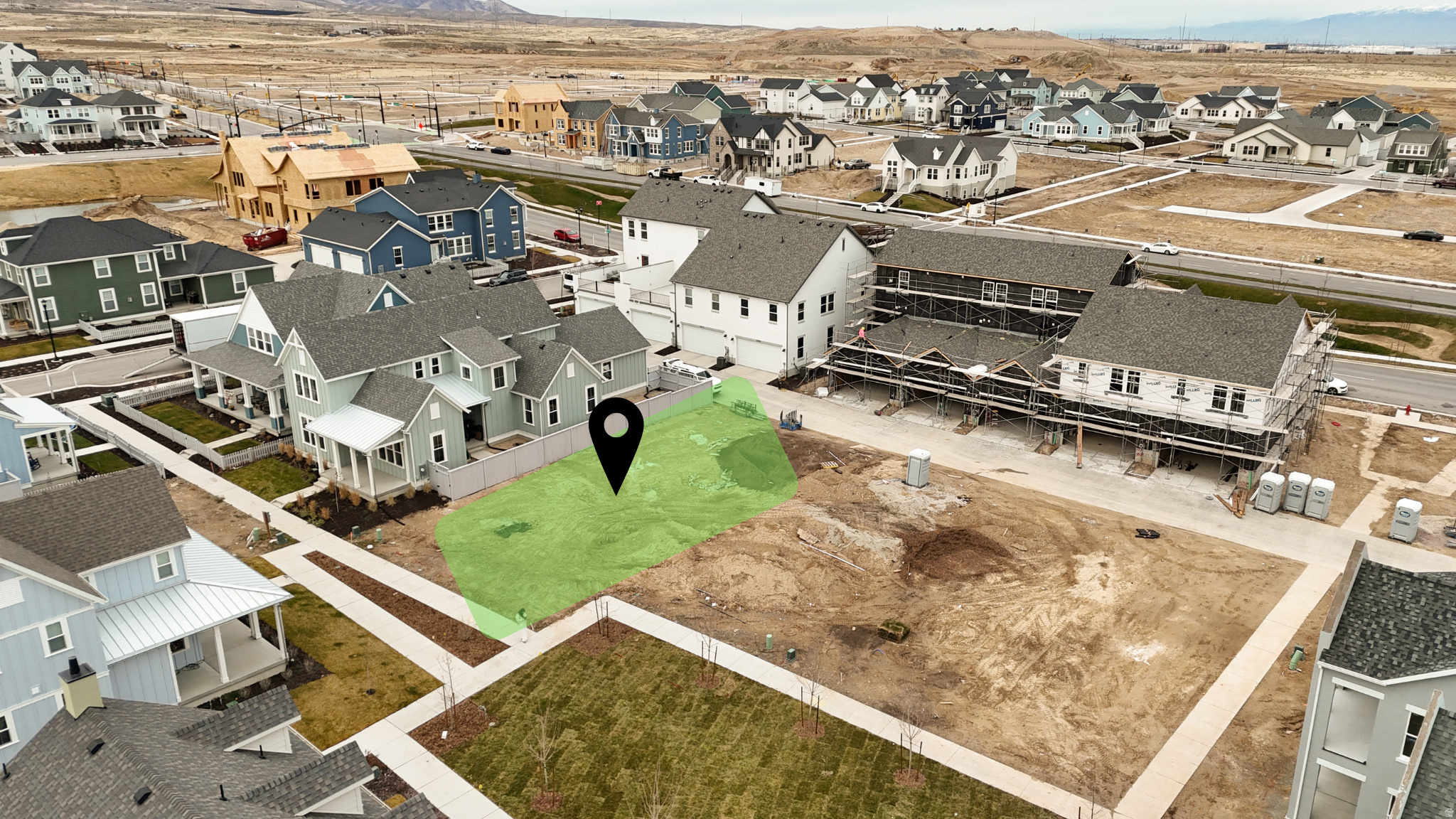 DAYBREAK - Residential