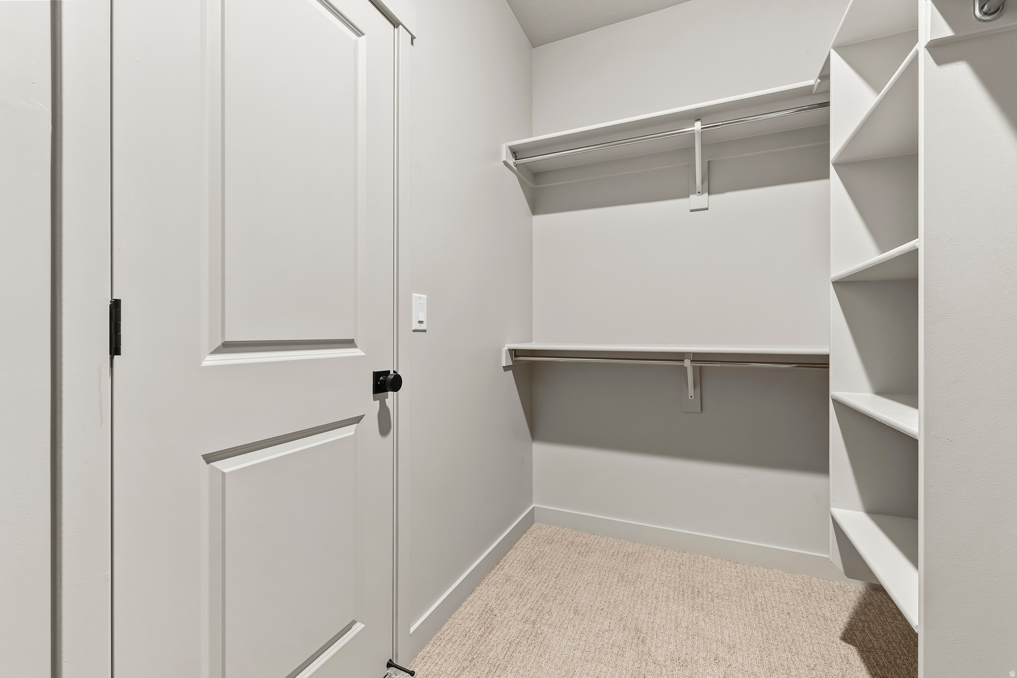 DAYBREAK - Residential