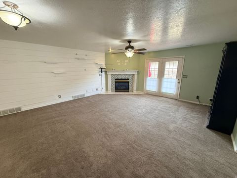 Tiny photo for 748 W 4075 S, Riverdale, UT 84405 (MLS # 2137755)