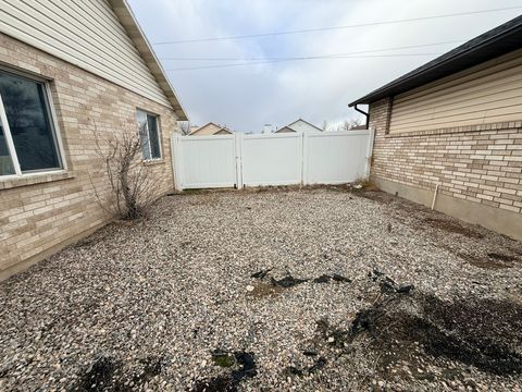 Tiny photo for 748 W 4075 S, Riverdale, UT 84405 (MLS # 2137755)