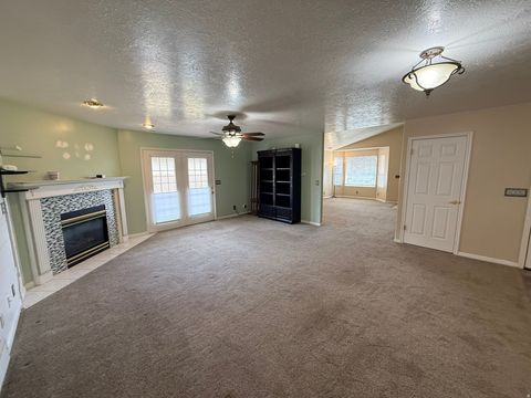 Tiny photo for 748 W 4075 S, Riverdale, UT 84405 (MLS # 2137755)