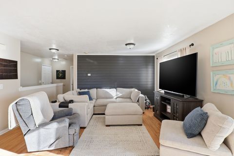 Tiny photo for 240 E 100 S, Richmond, UT 84333 (MLS # 2127233)