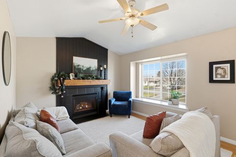 Tiny photo for 240 E 100 S, Richmond, UT 84333 (MLS # 2127233)