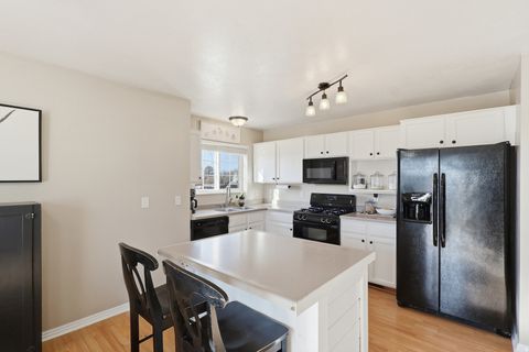 Tiny photo for 240 E 100 S, Richmond, UT 84333 (MLS # 2127233)