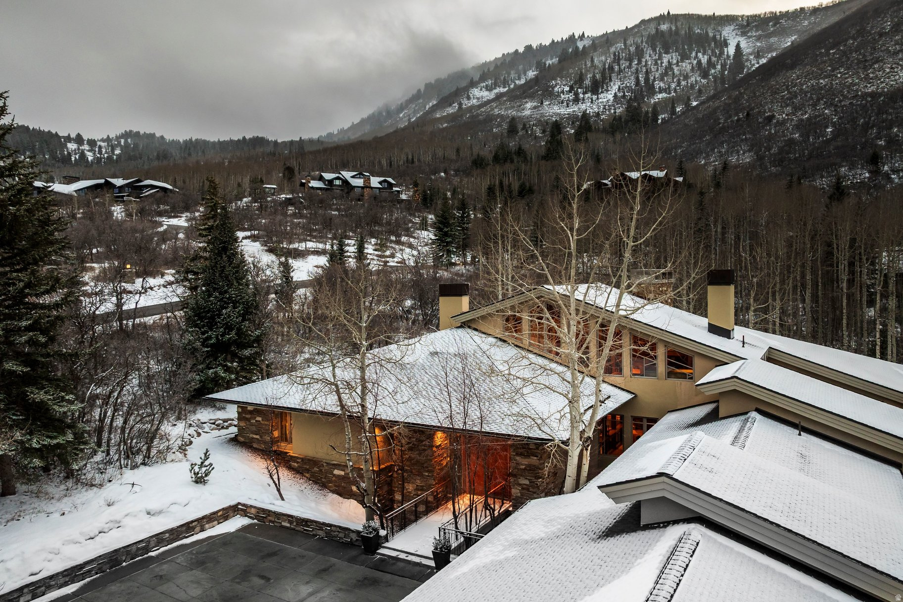 ASPEN SPRINGS RANCH - Residential