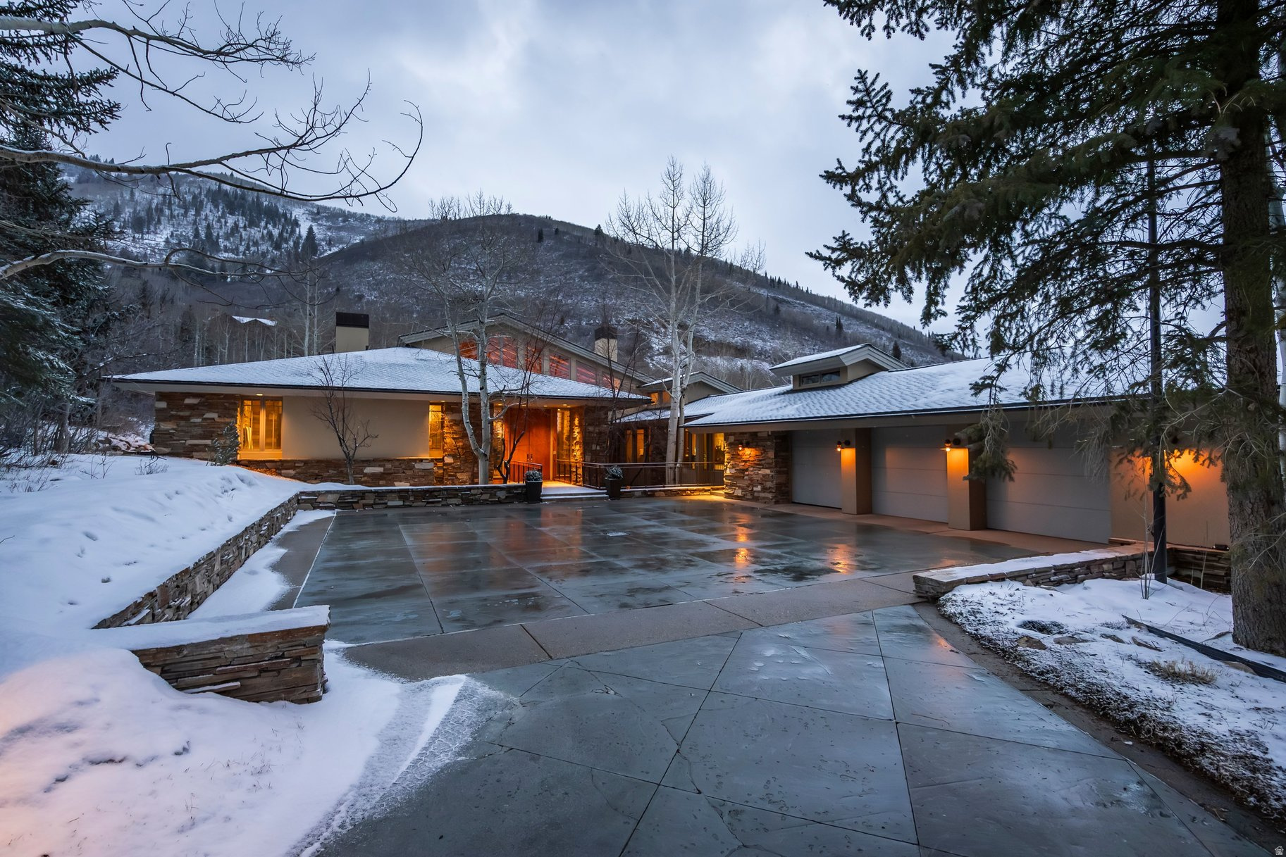 ASPEN SPRINGS RANCH - Residential