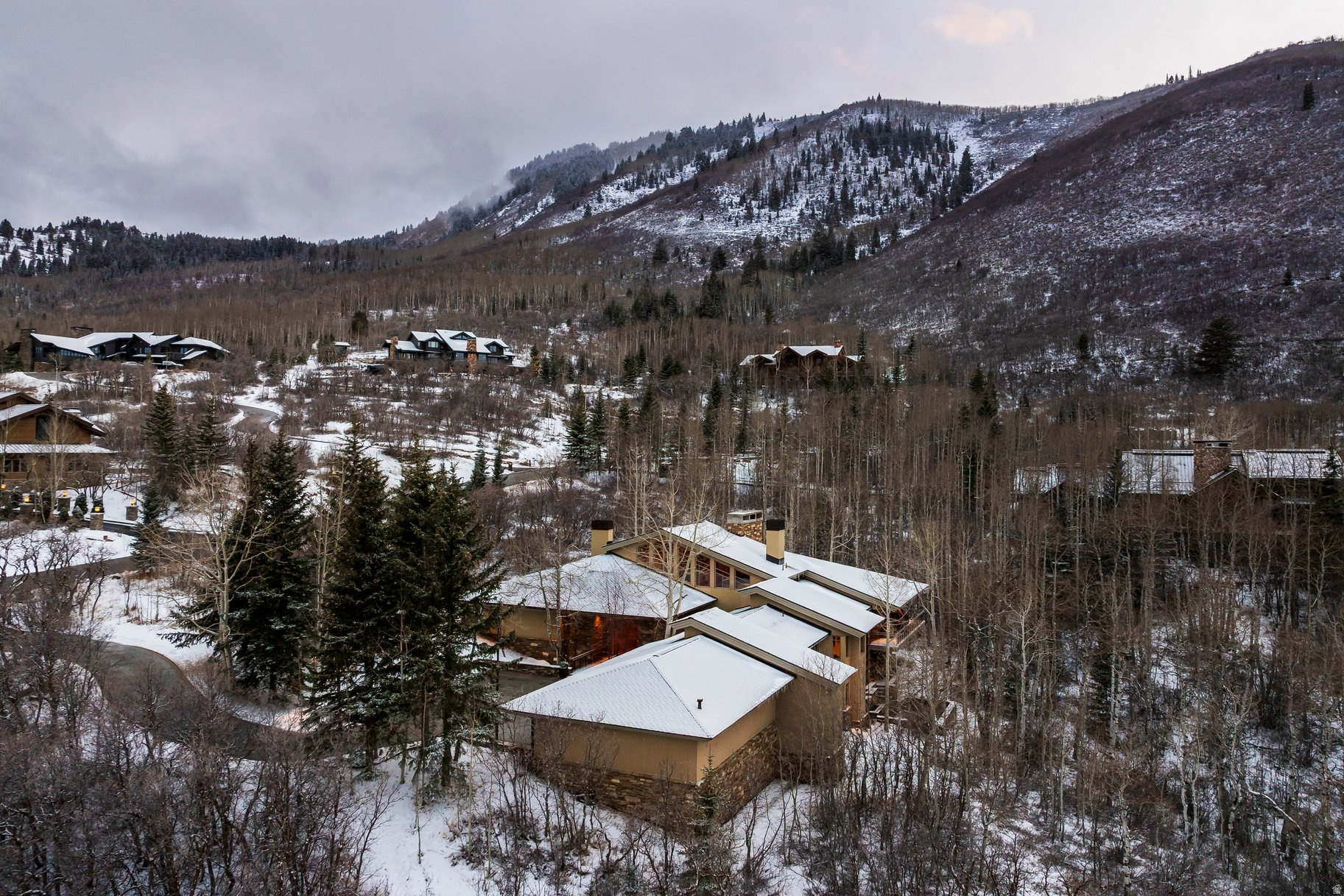ASPEN SPRINGS RANCH - Residential