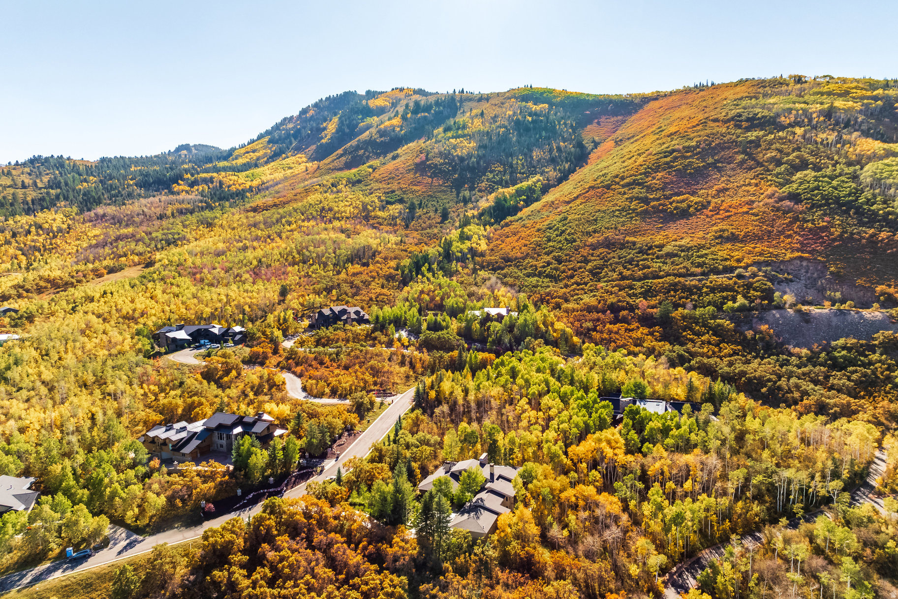 ASPEN SPRINGS RANCH - Residential