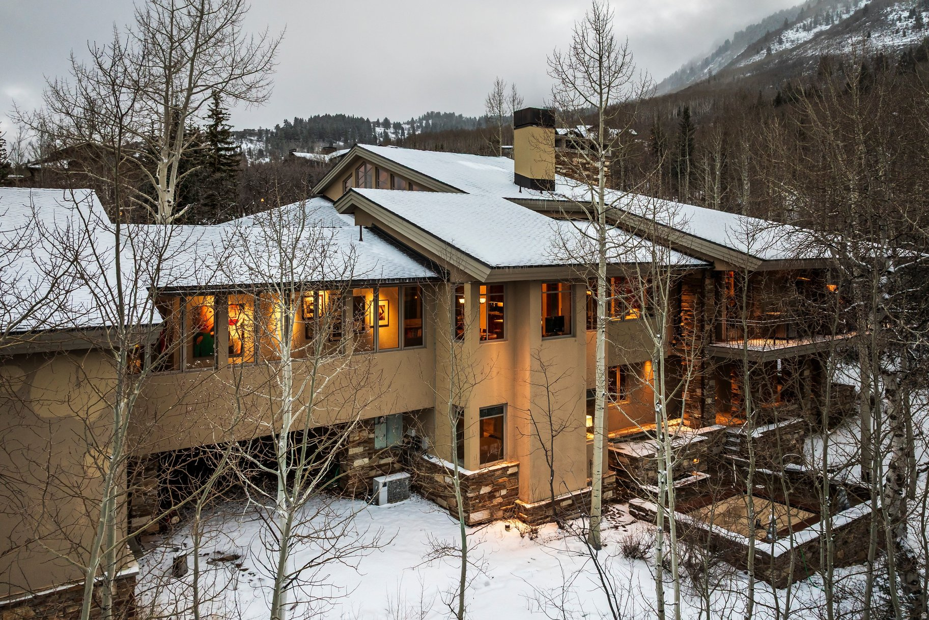 ASPEN SPRINGS RANCH - Residential