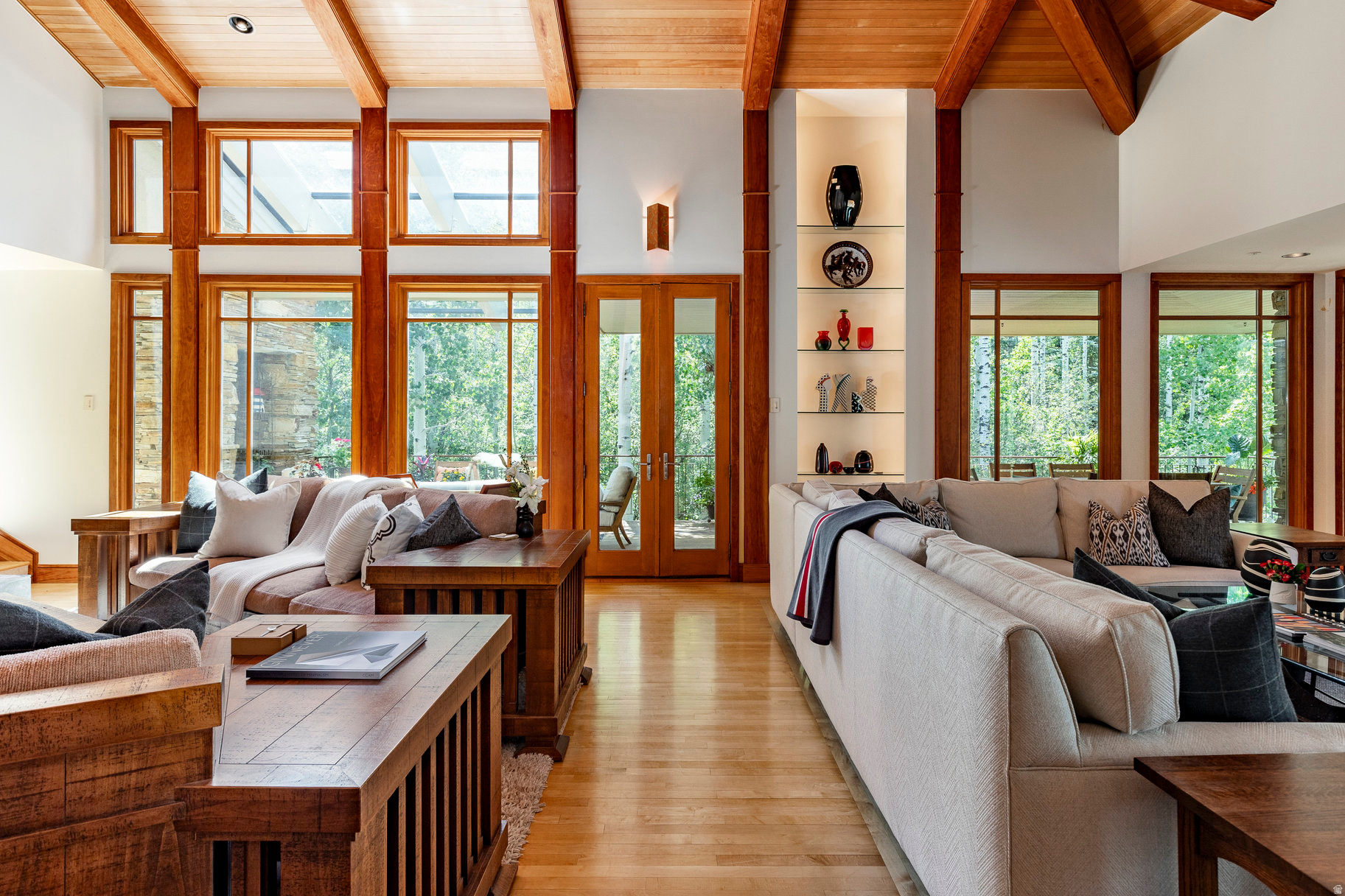 ASPEN SPRINGS RANCH - Residential