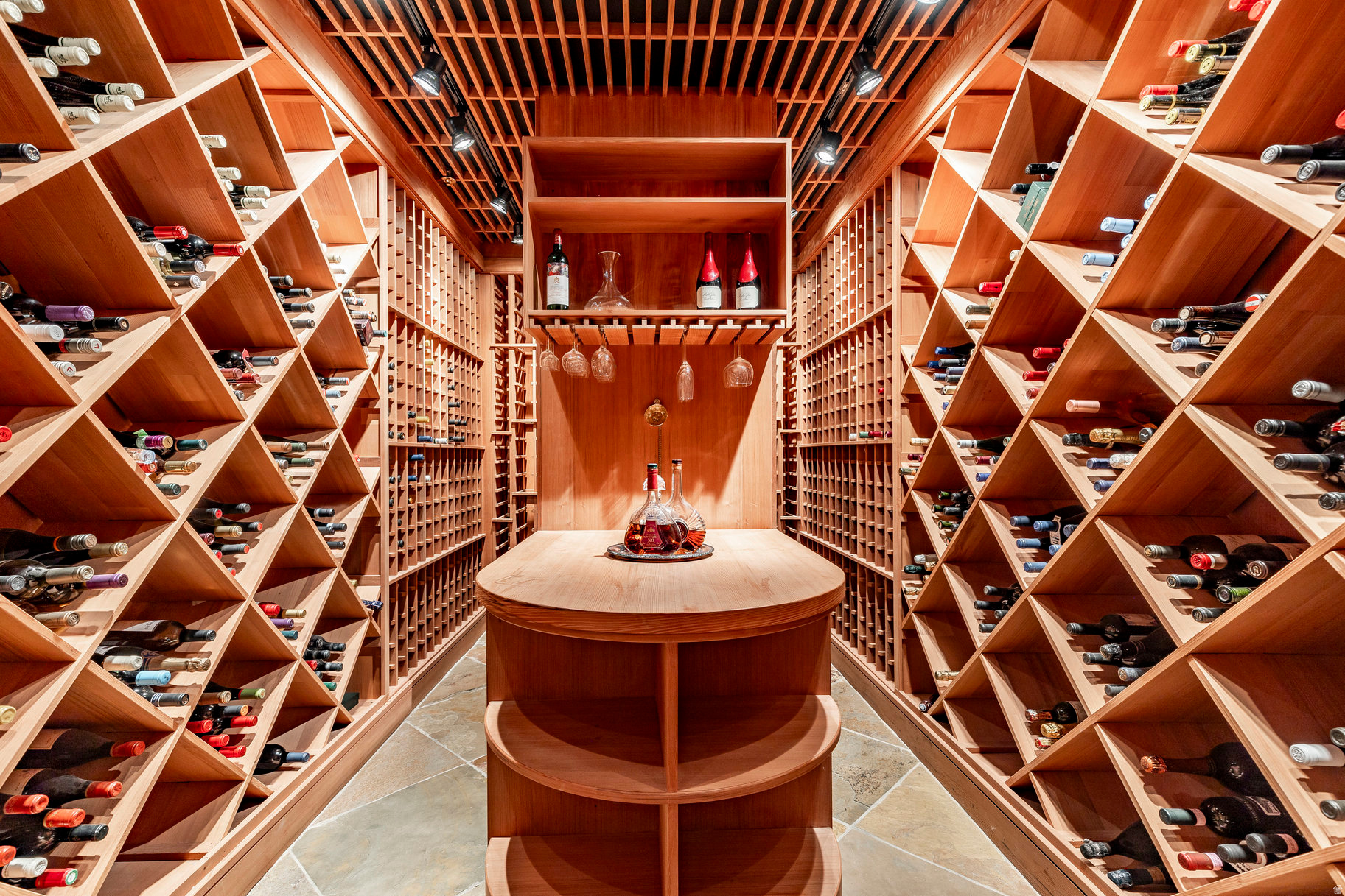 ASPEN SPRINGS RANCH - Residential