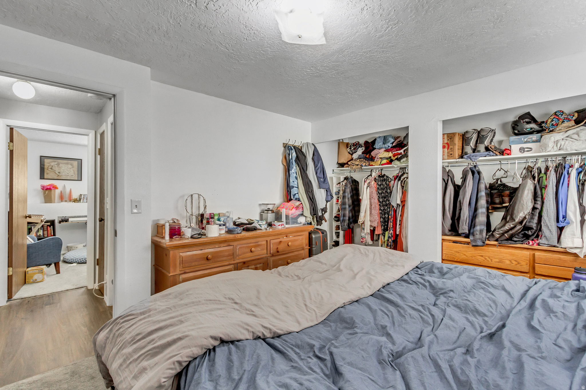 SUNNYBROOK - Residential