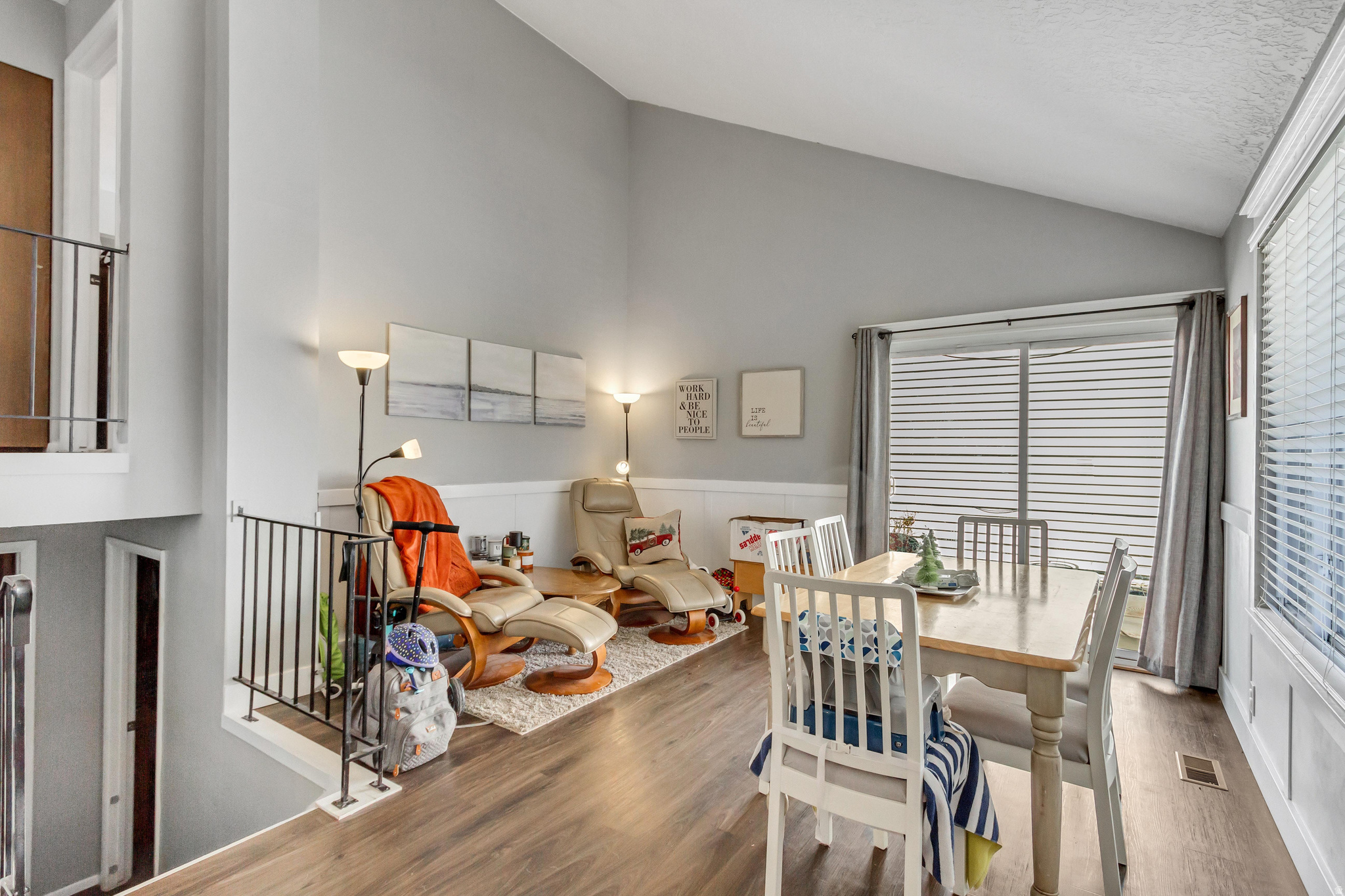 SUNNYBROOK - Residential
